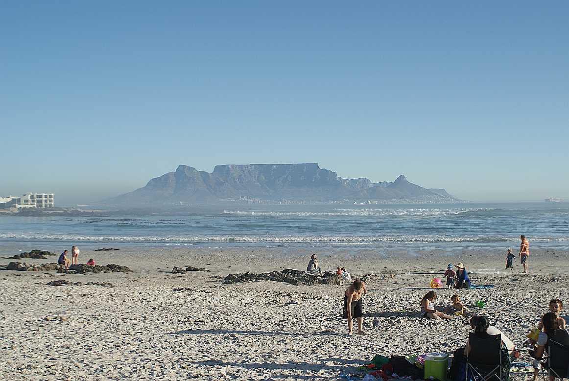 Tafelberg von Blouwbergstrand.JPG
